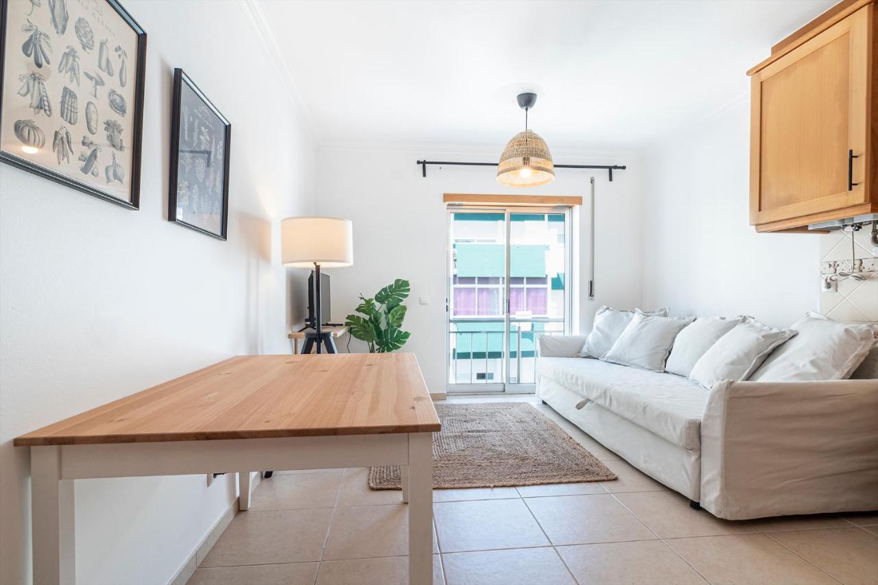 Apartamento Gonzalo'S Guest - 1Br With Balcony Nazaré Exterior foto